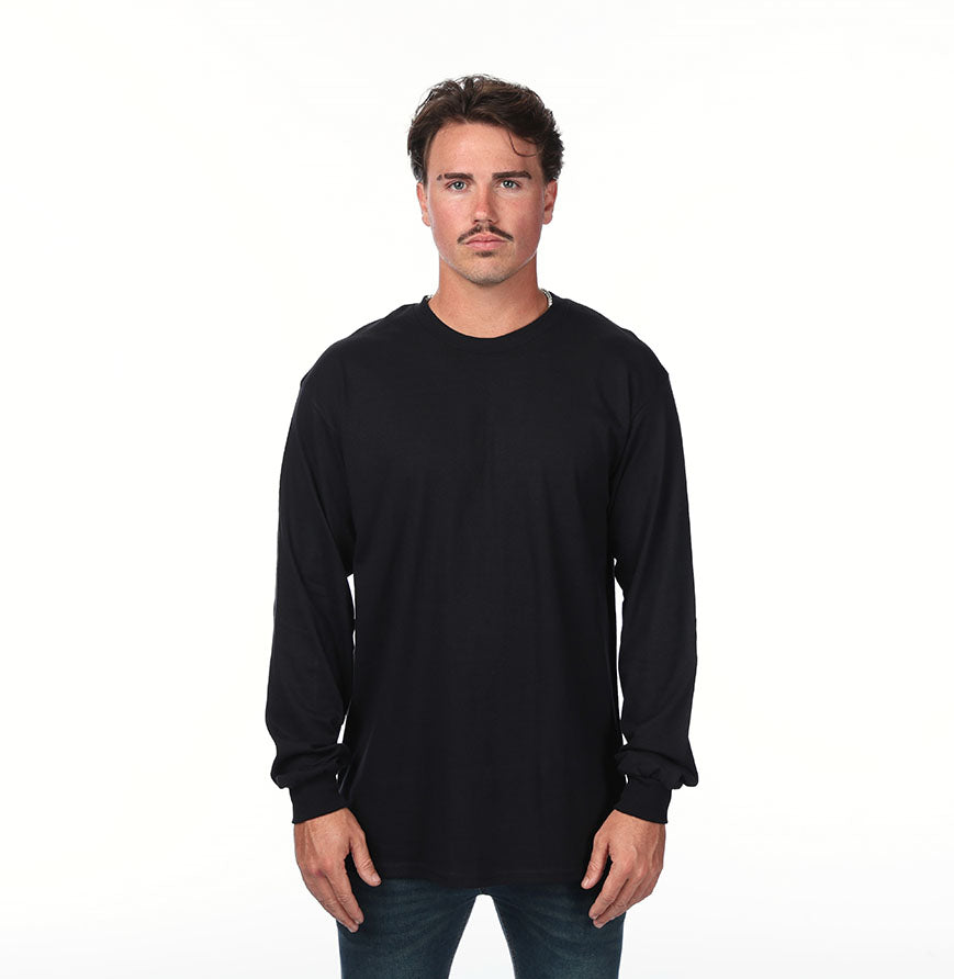 Gildan G540 long-sleeve T-shirt in Black
