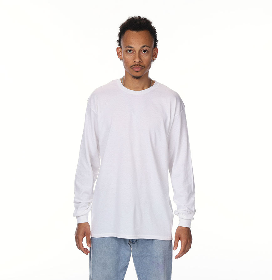 Gildan G540 long-sleeve T-shirt in White